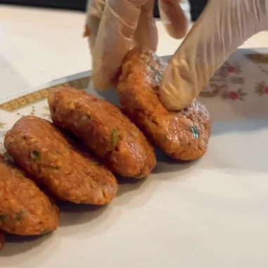 İpek Köftesi